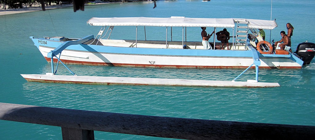 The boat that took us on the lagoon cruise